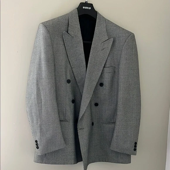 Gray Blazer with Notch Lapels and Wool-Blend Fabric - Picture 1 of 4